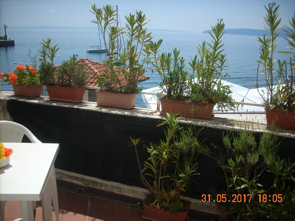 Apartment At Sea Lovran Exterior photo
