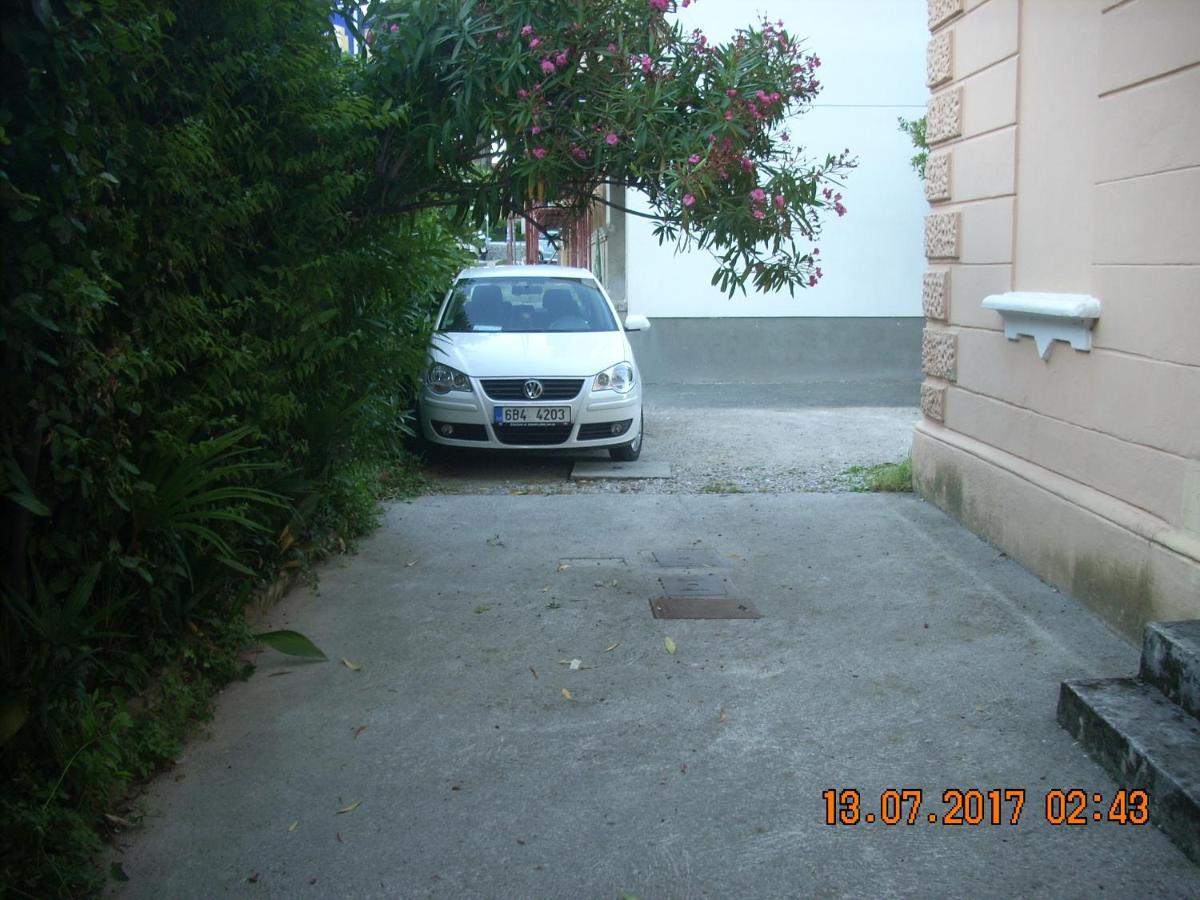 Apartment At Sea Lovran Exterior photo